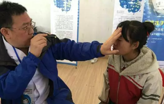 “明眸格桑花”藏地筆記丨天價蟲草背后的心酸