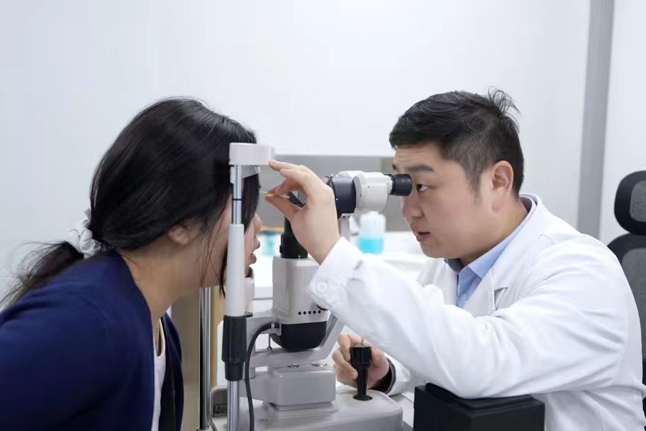 只有高度近視才能做ICL？這個(gè)誤會(huì)太大了！